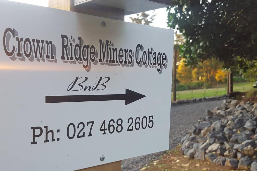 Crown Ridge Miners Cottage Karangahake Екстер'єр фото