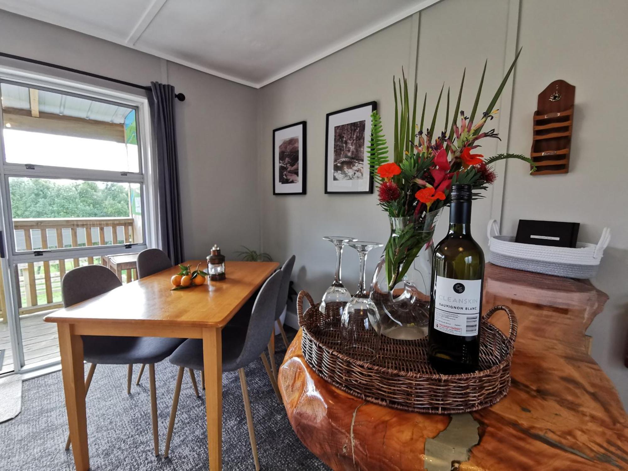Crown Ridge Miners Cottage Karangahake Екстер'єр фото